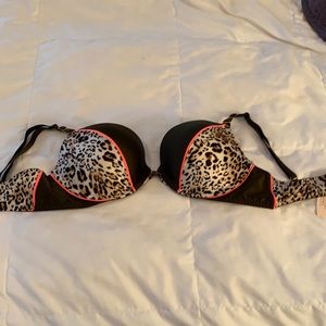 Olive green leopard Victoria Secret bra 36C